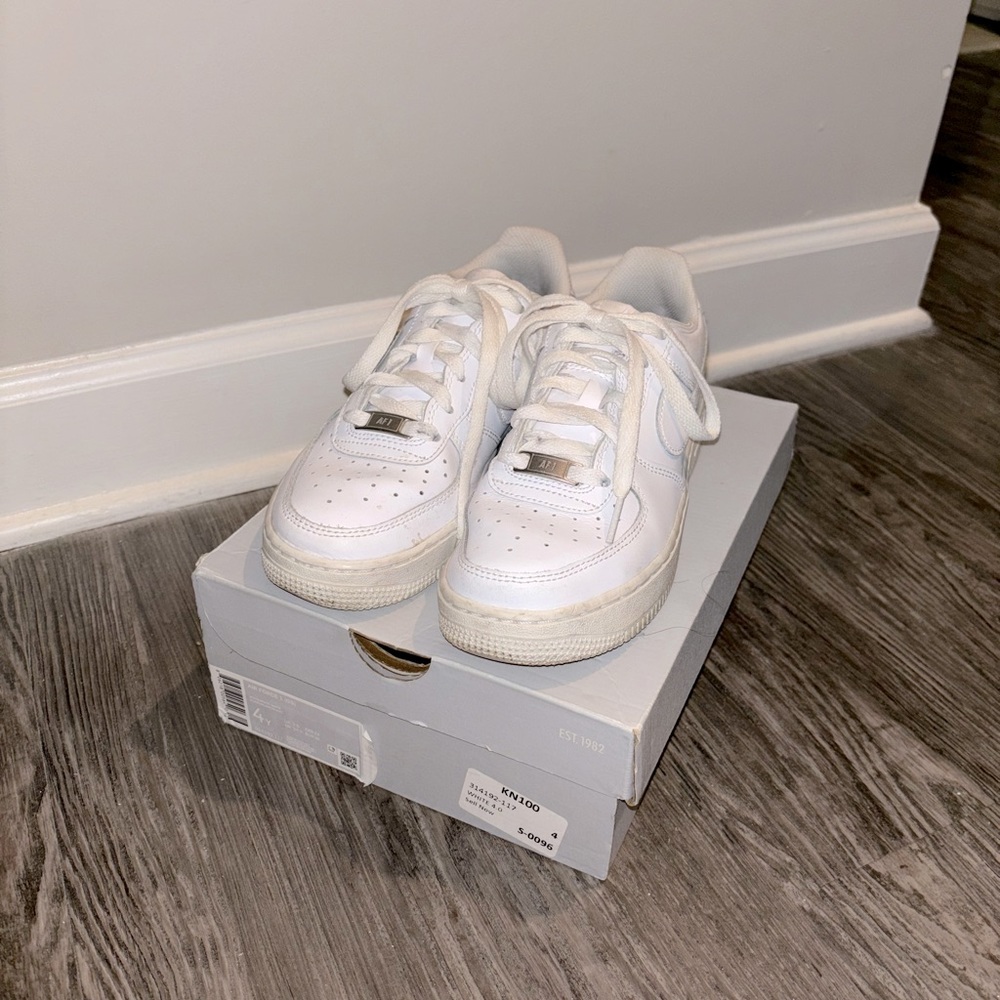 Nike Air Force 1